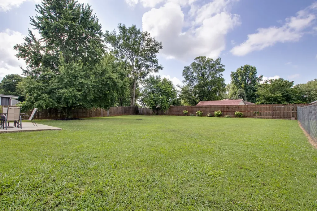 2423 Sawmill Street Murfreesboro TN 37128
