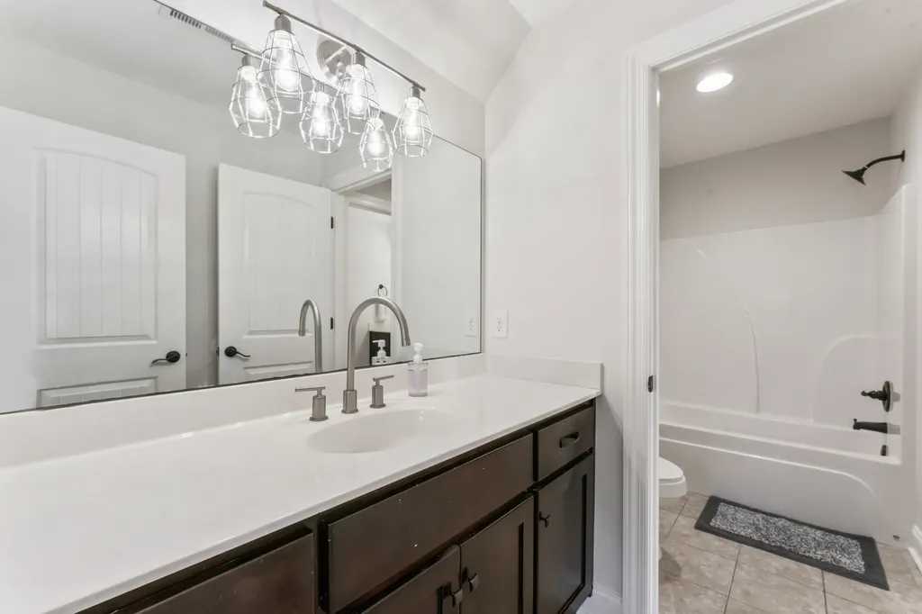 1231 Pleasant Colony Court Murfreesboro TN 37129