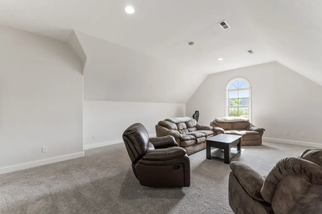 1231 Pleasant Colony Court Murfreesboro TN 37129
