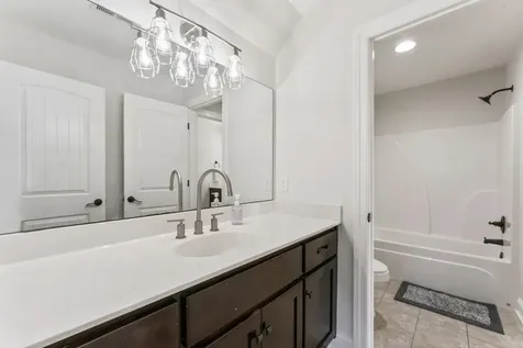 1231 Pleasant Colony Court Murfreesboro TN 37129