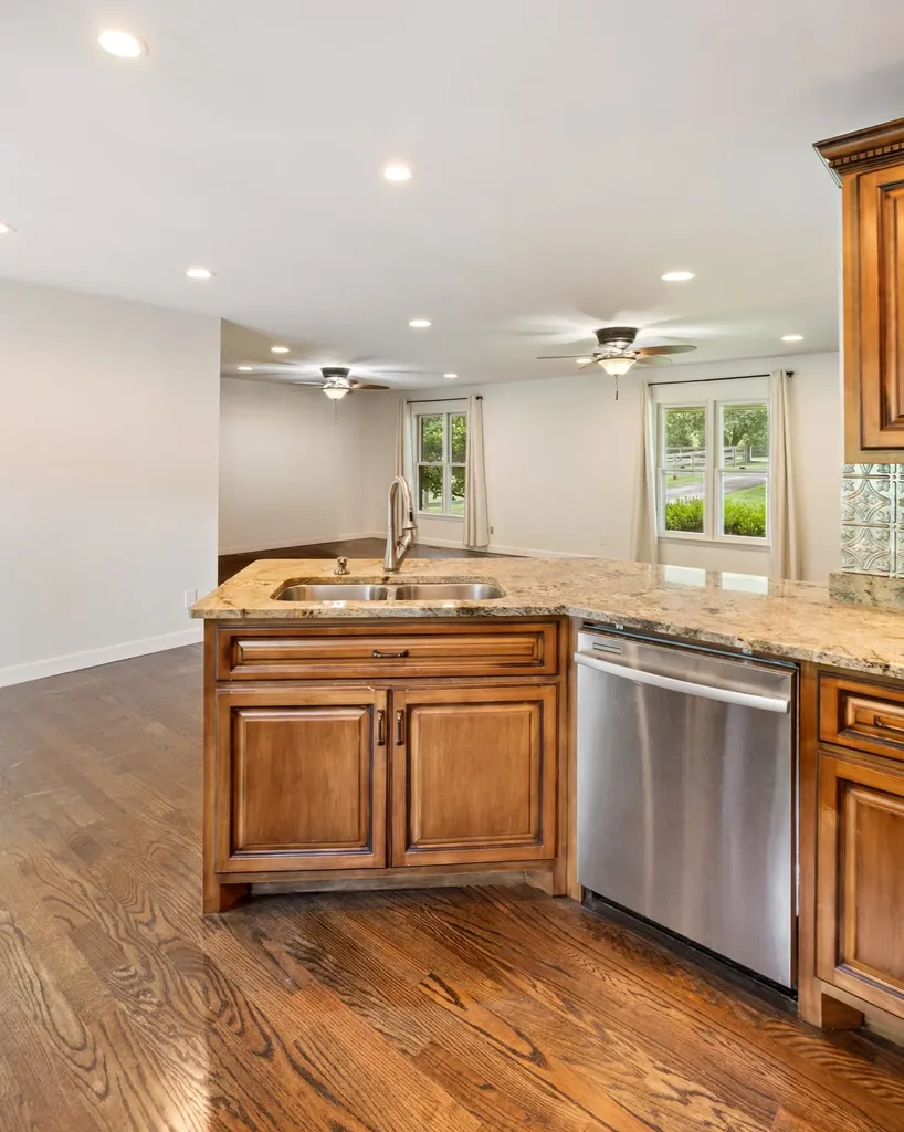 4439 Harpeth School Road Franklin TN 37064