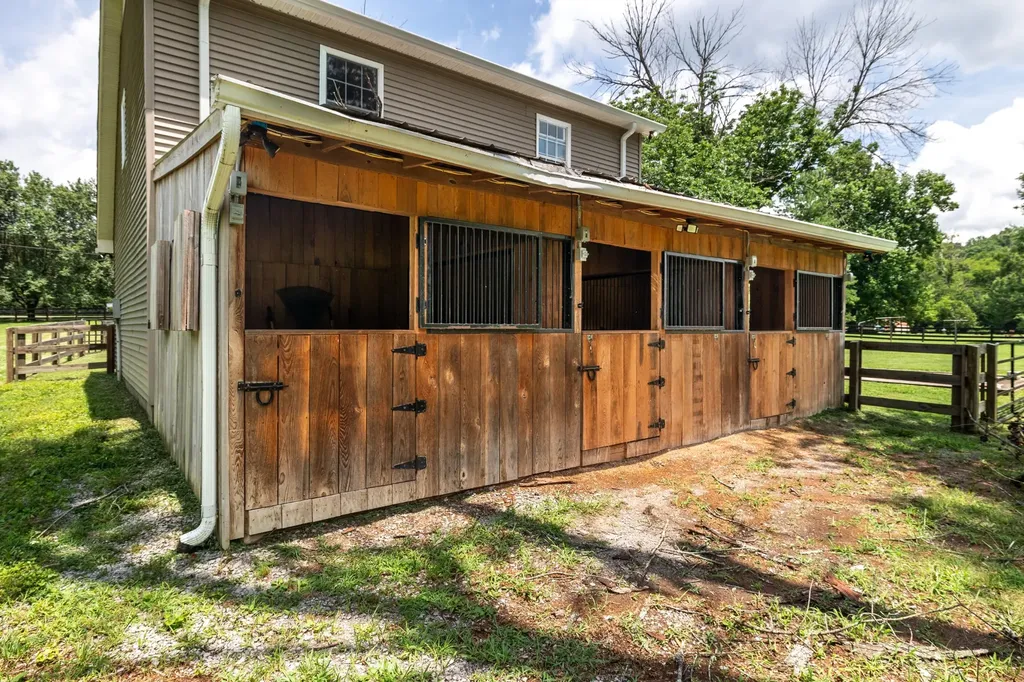 4439 Harpeth School Road Franklin TN 37064
