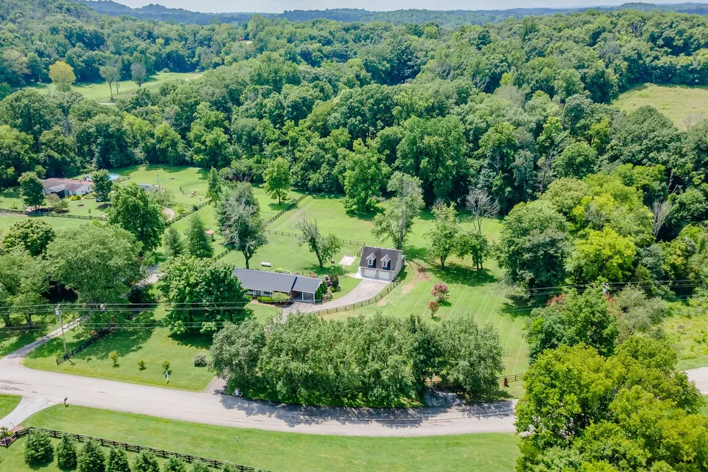 4439 Harpeth School Road Franklin TN 37064