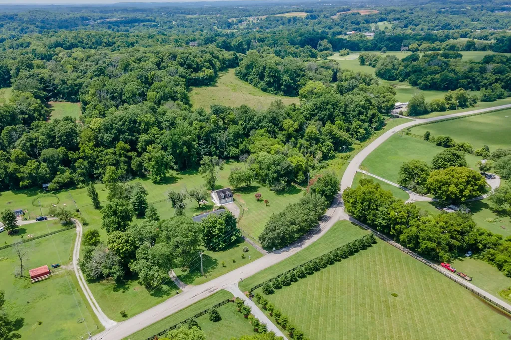 4439 Harpeth School Road Franklin TN 37064