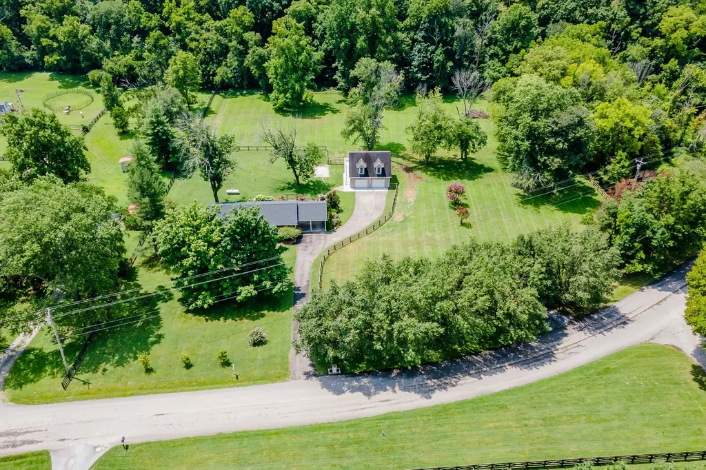 4439 Harpeth School Road Franklin TN 37064