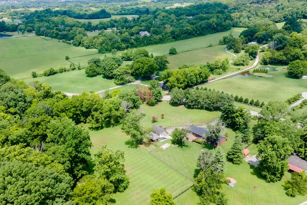 4439 Harpeth School Road Franklin TN 37064