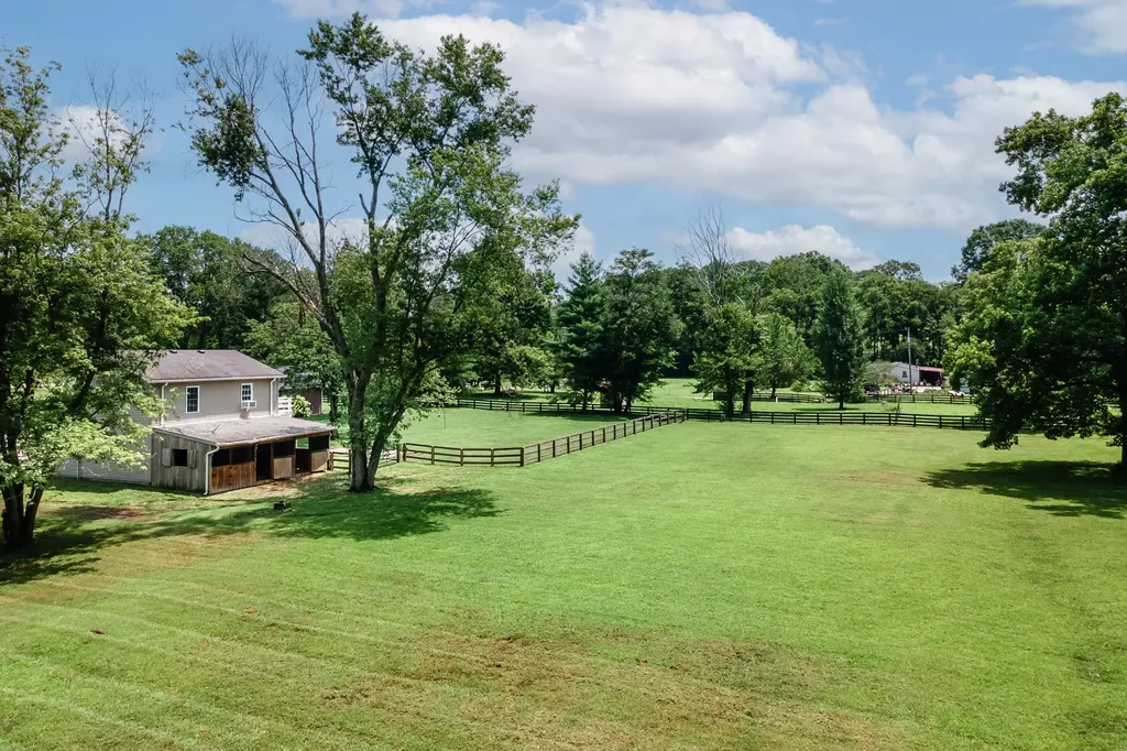 4439 Harpeth School Road Franklin TN 37064