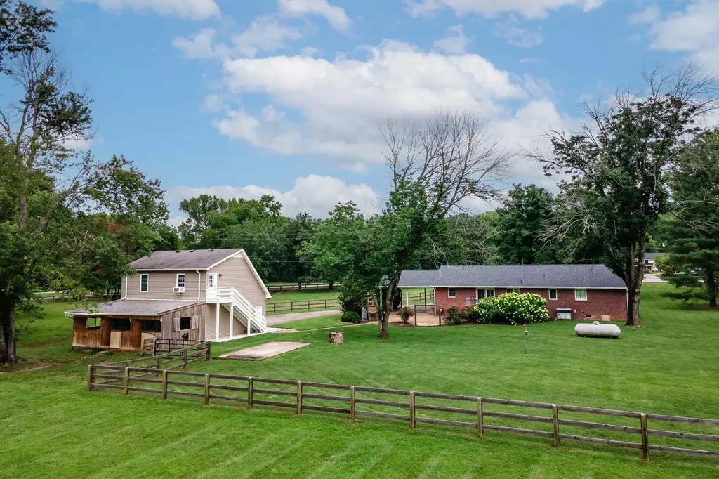 4439 Harpeth School Road Franklin TN 37064