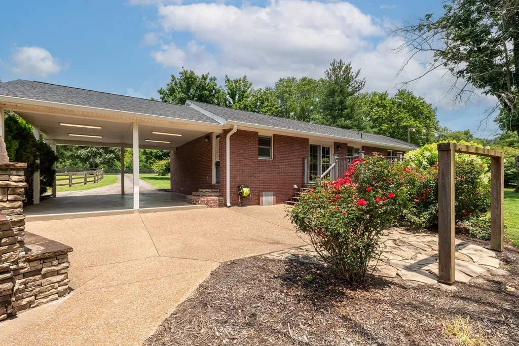 4439 Harpeth School Road Franklin TN 37064