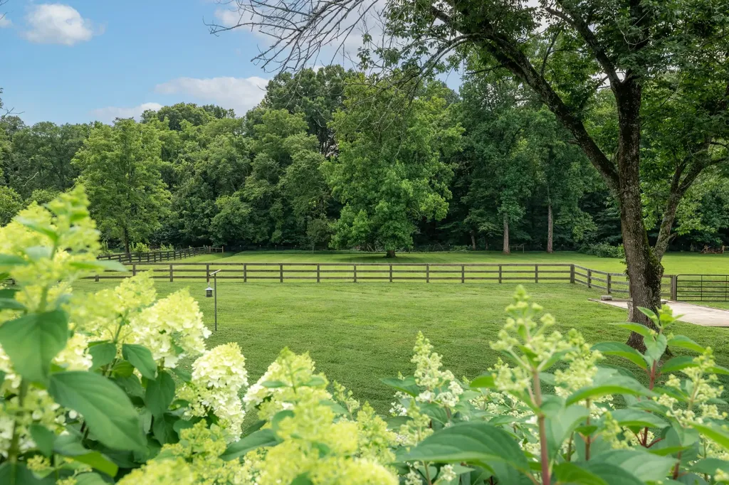 4439 Harpeth School Road Franklin TN 37064