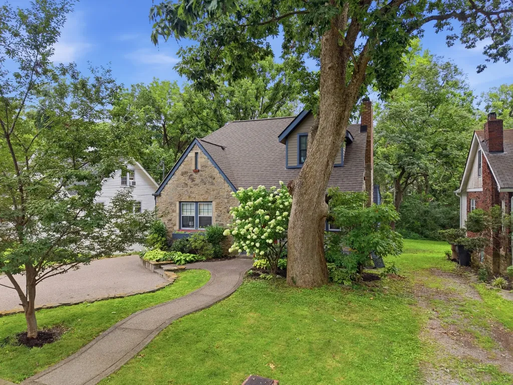 2611 W Linden Avenue Nashville TN 37212