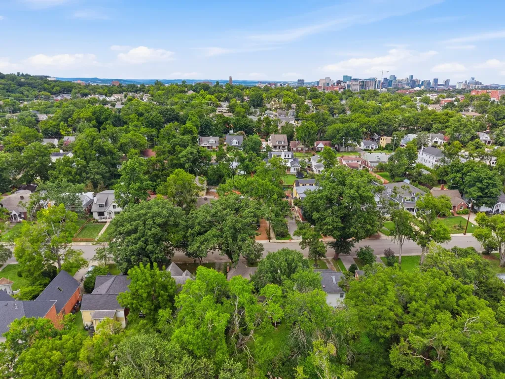 2611 W Linden Avenue Nashville TN 37212