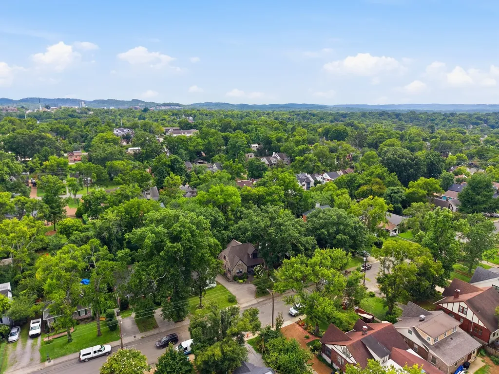 2611 W Linden Avenue Nashville TN 37212