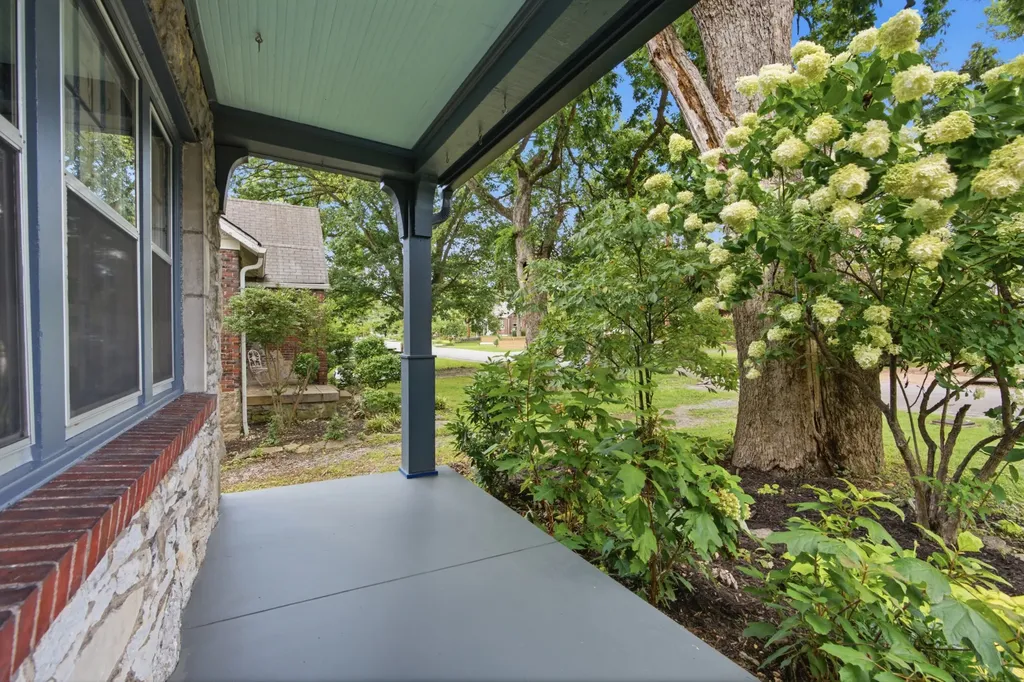 2611 W Linden Avenue Nashville TN 37212