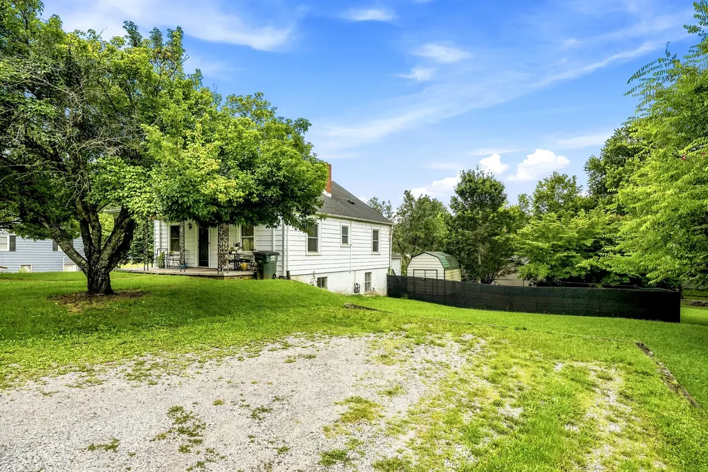 229 Wagoner Street Sparta TN 38583