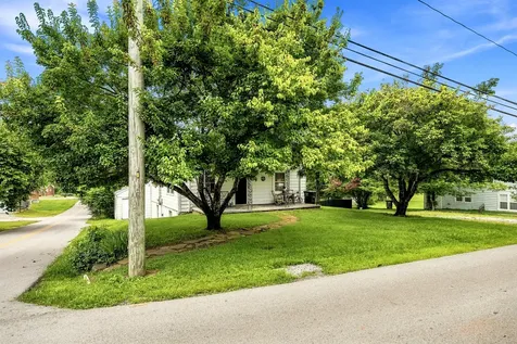 229 Wagoner Street Sparta TN 38583