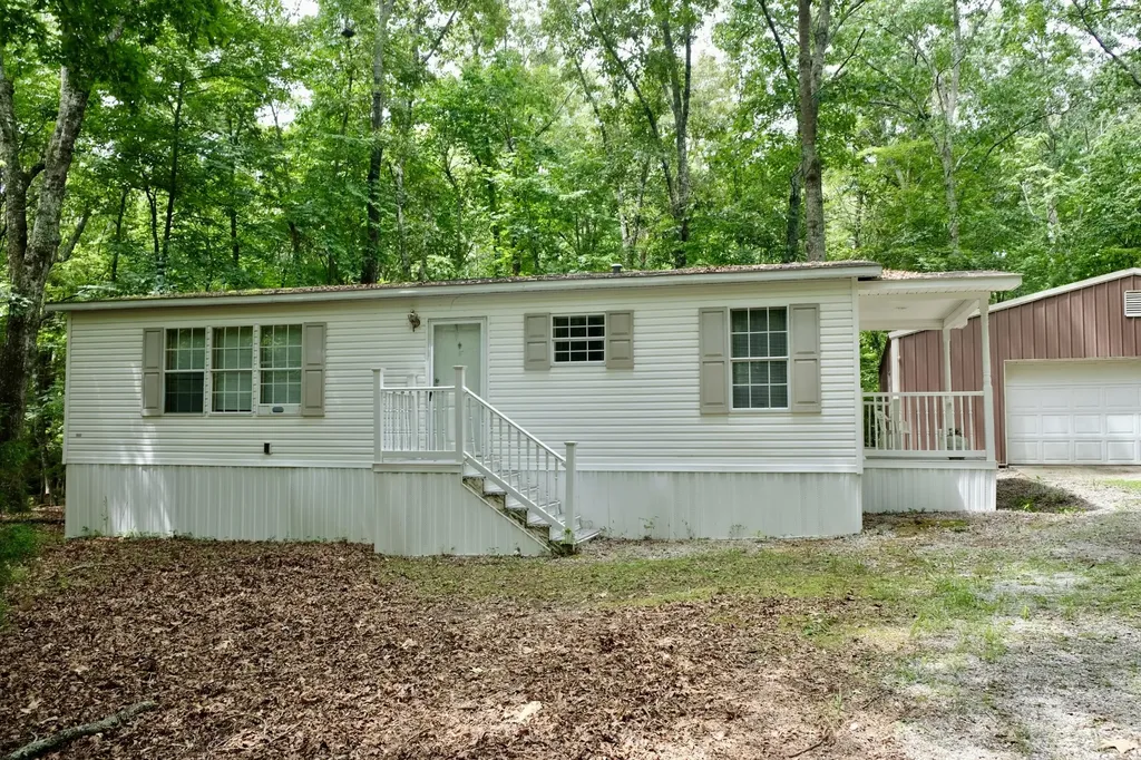 756 Ewing Cemetery Road Spring City TN 37381