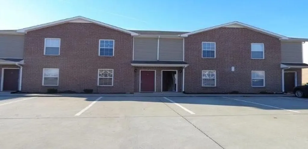 812 Oak Arbor Court Clarksville TN 37040