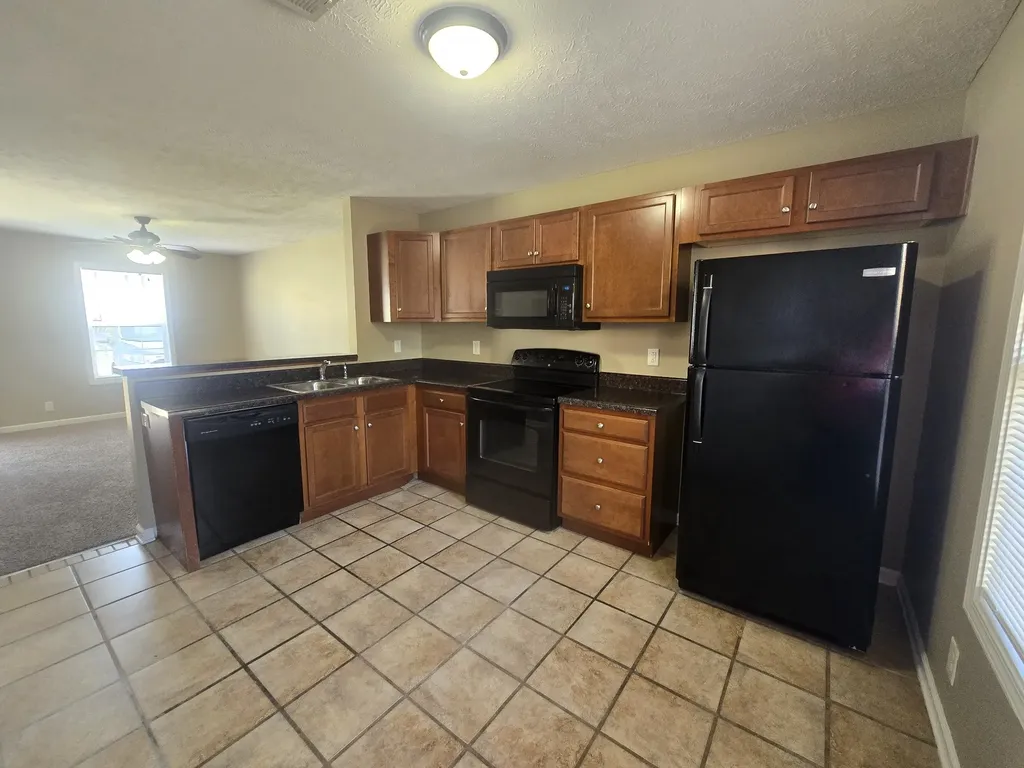 812 Oak Arbor Court Clarksville TN 37040
