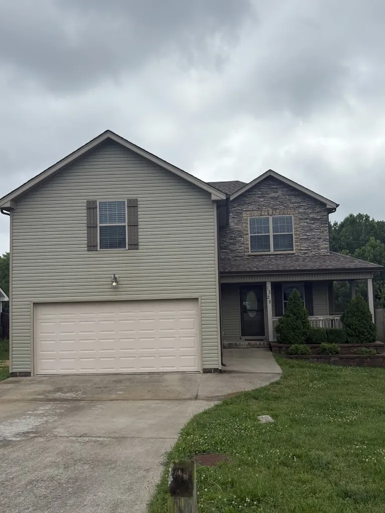 1328 Freedom Drive Clarksville TN 37042