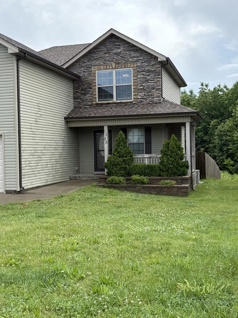 1328 Freedom Drive Clarksville TN 37042