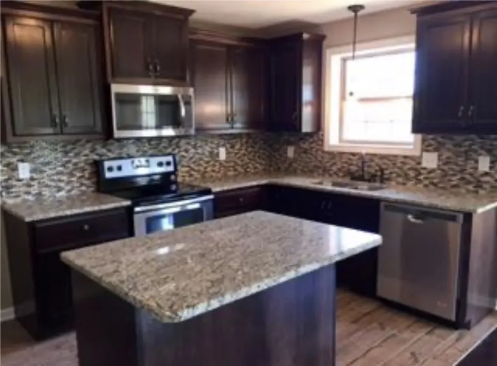 1328 Freedom Drive Clarksville TN 37042
