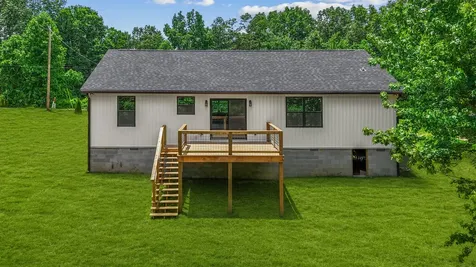 2060 Lockhart Town Road Tracy City TN 37387