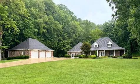 488 Stovall Hollow Road Belvidere TN 37306