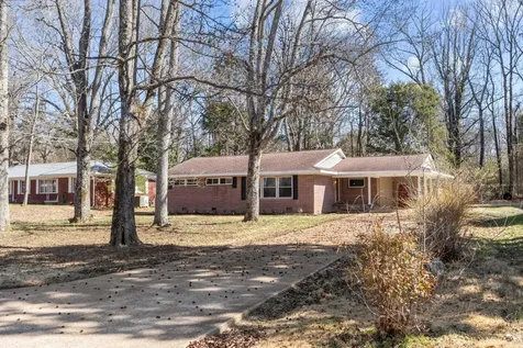 170 Westview Street Camden TN 38320