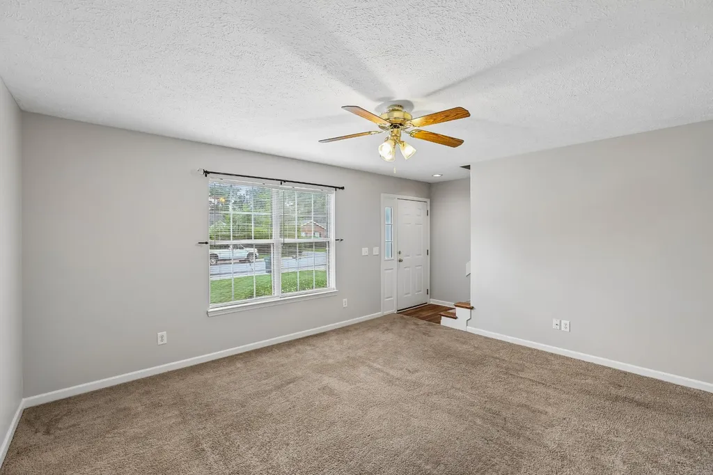 132 N Tarver Avenue Lebanon TN 37087