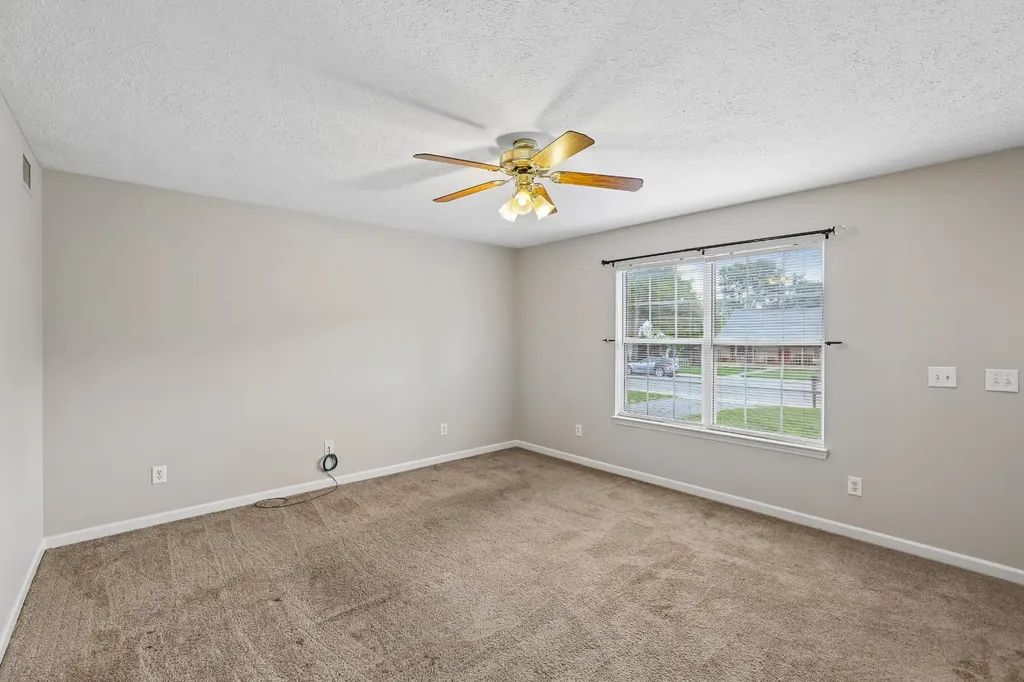 132 N Tarver Avenue Lebanon TN 37087