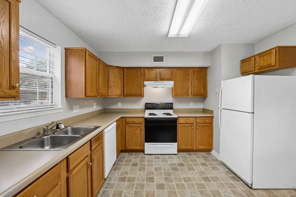 132 N Tarver Avenue Lebanon TN 37087