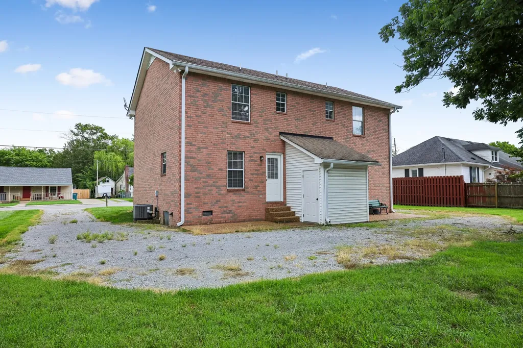 132 N Tarver Avenue Lebanon TN 37087