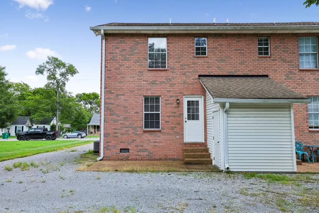 132 N Tarver Avenue Lebanon TN 37087