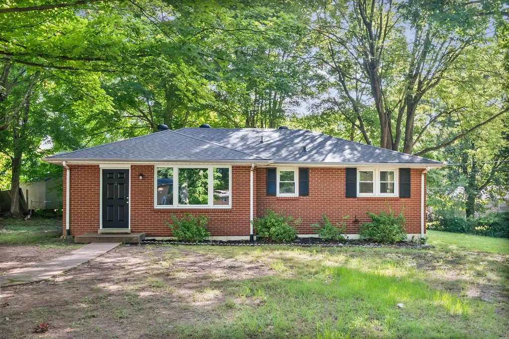 Clarksville TN, 18 Dalewood Drive