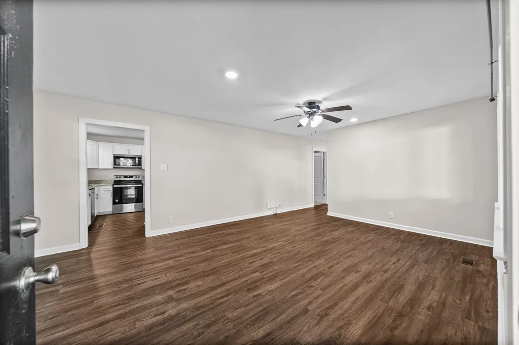 18 Dalewood Drive Clarksville TN 37042