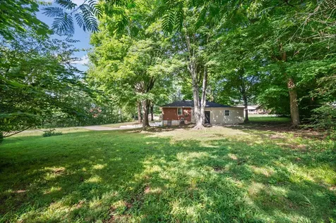 18 Dalewood Drive Clarksville TN 37042