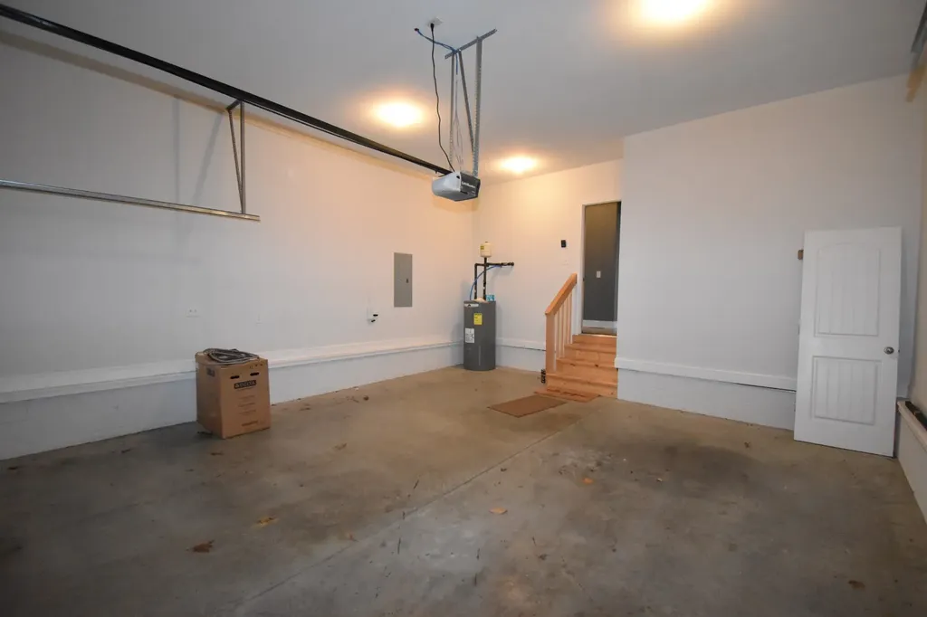 1072 Fuji Lane Clarksville TN 37040