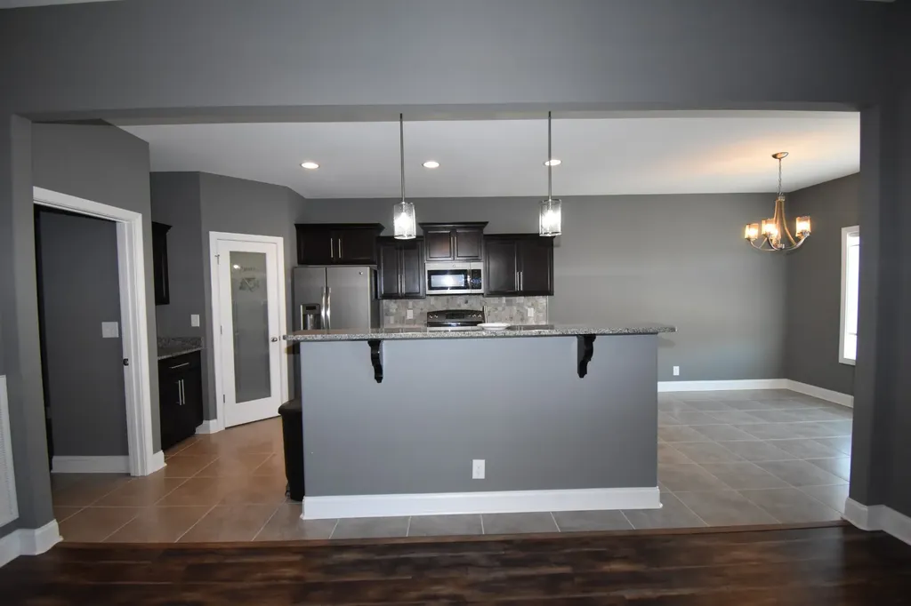 1072 Fuji Lane Clarksville TN 37040