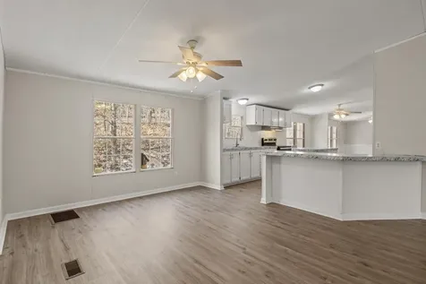 624 Nickletown Road Sugar Tree TN 38380