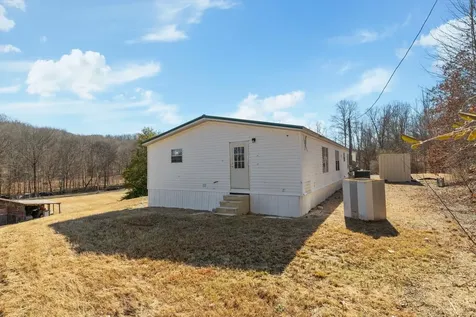624 Nickletown Road Sugar Tree TN 38380
