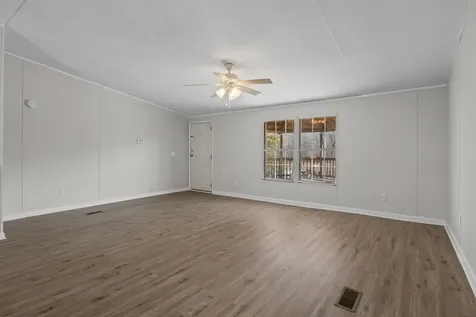 624 Nickletown Road Sugar Tree TN 38380