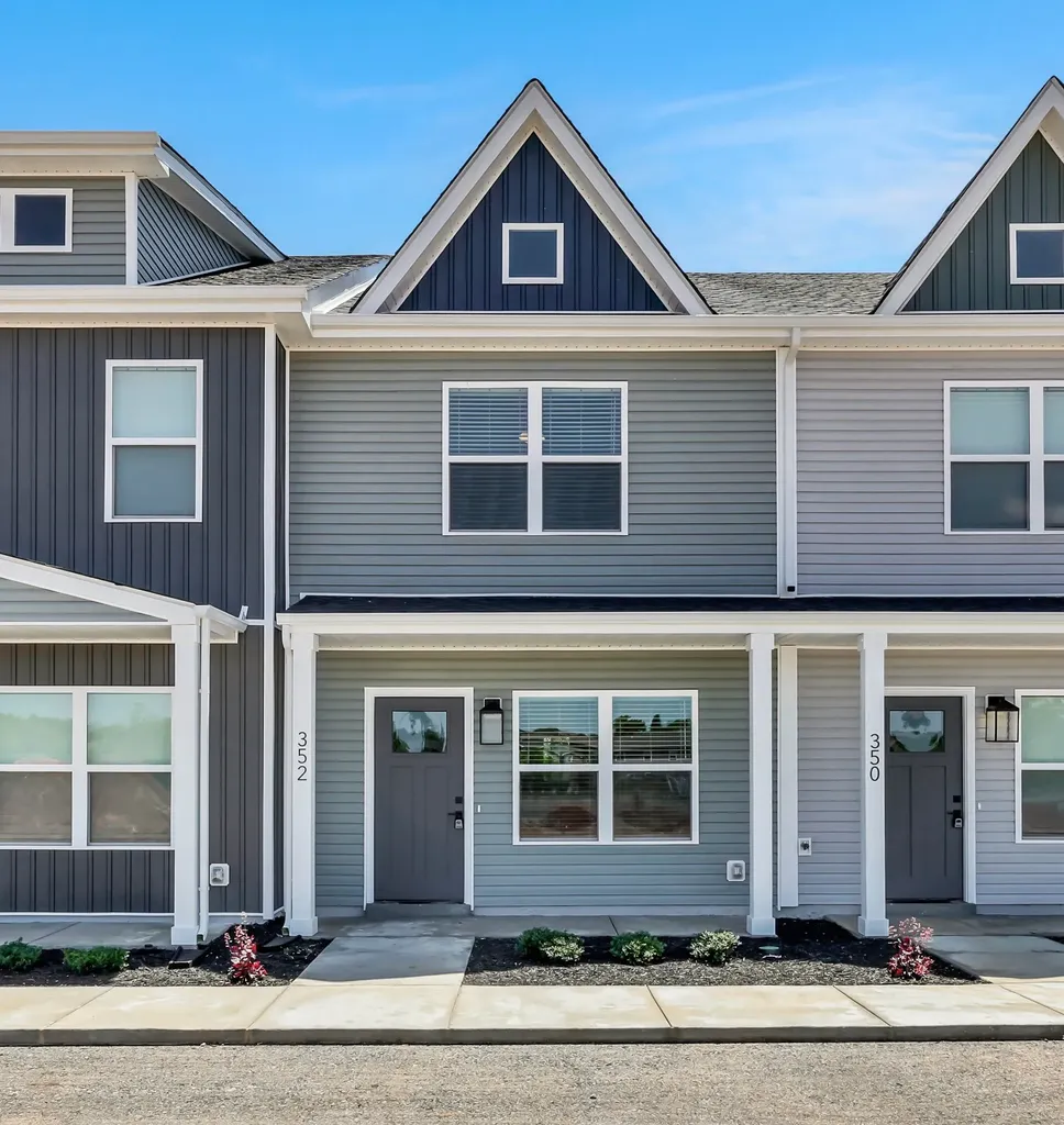 352 Front Ridge Circle Clarksville TN 37040