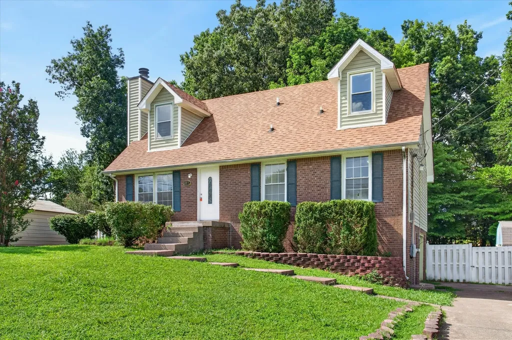 607 Granger Lane Clarksville TN 37042