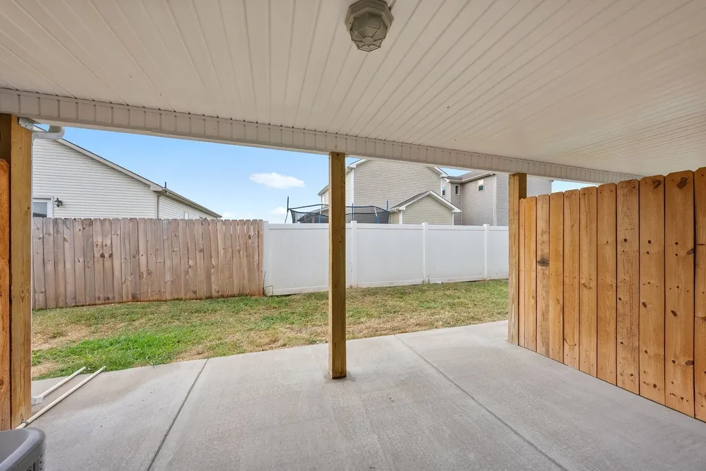 418 Peachers Mill Road Clarksville TN 37042