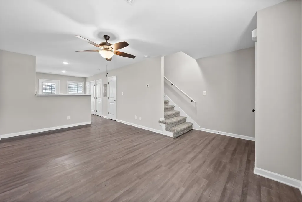 418 Peachers Mill Road Clarksville TN 37042