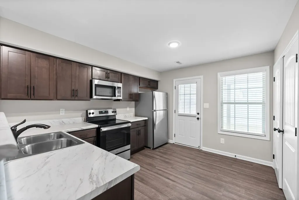 418 Peachers Mill Road Clarksville TN 37042