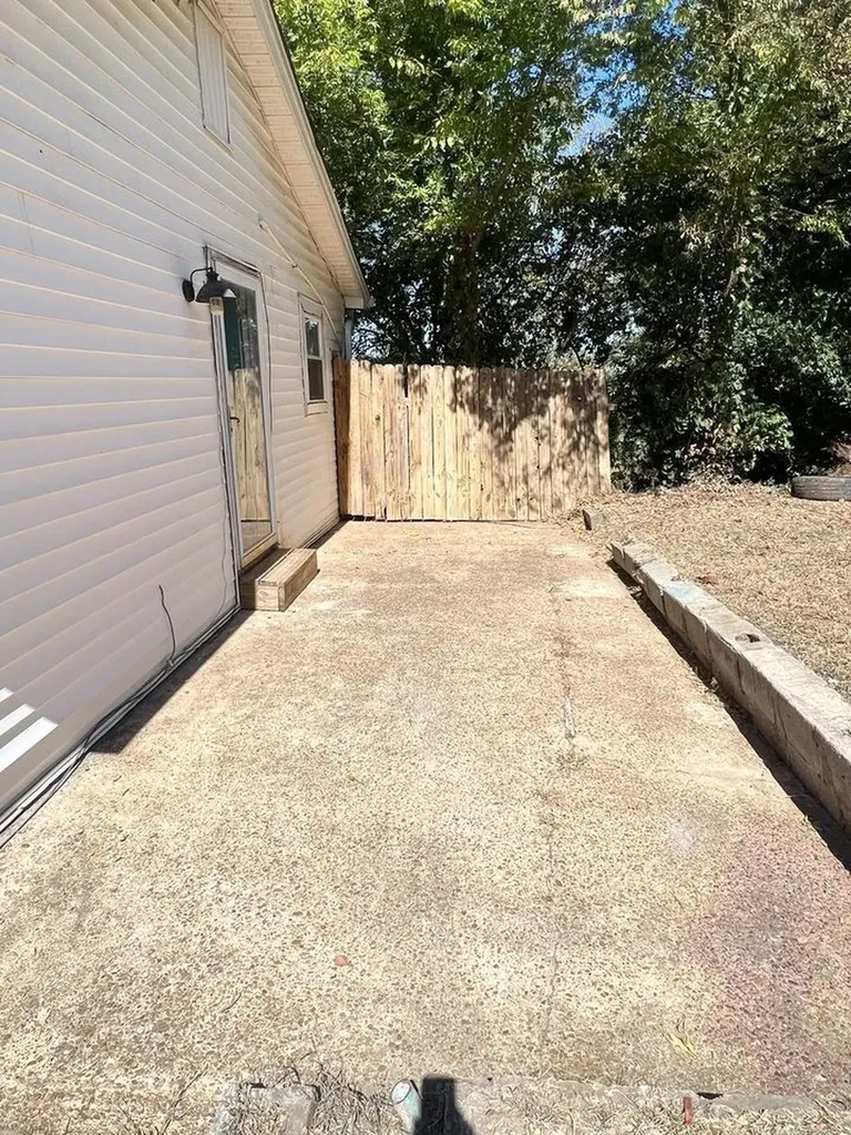 300 37th Ave, N Nashville TN 37209