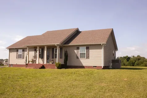 1288 Mount Olive Road Westmoreland TN 37186