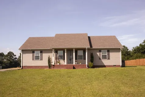 1288 Mount Olive Road Westmoreland TN 37186
